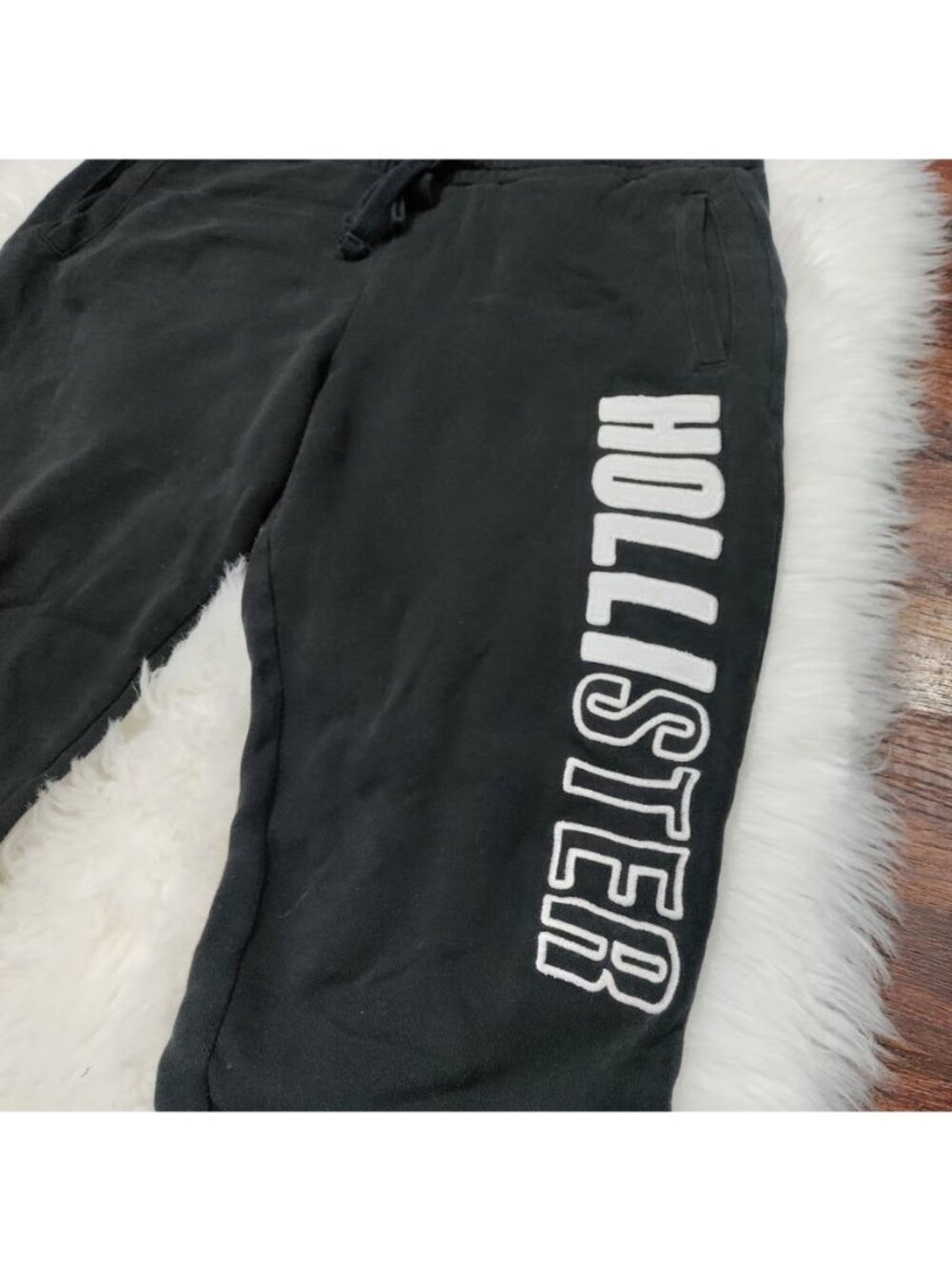 HOLLISTER Black Drawstring Logo  Joggers Size Medium - Picture 3 of 9
